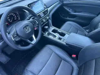 Honda Accord 2018 Sport 4dr Sedán (1.5T I4 CVT)