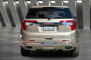 GMC Acadia 2022 4x4 Denali 4dr SUV