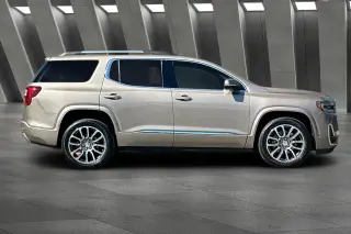 GMC Acadia 2022 4x4 Denali 4dr SUV
