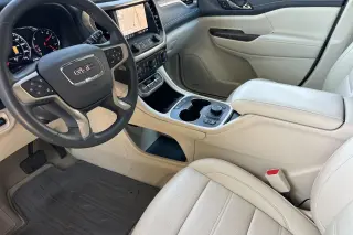 GMC Acadia 2022 4x4 Denali 4dr SUV