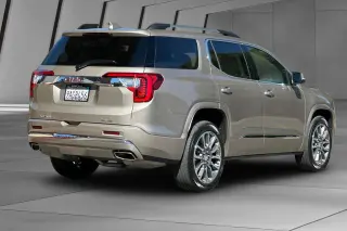 GMC Acadia 2022 4x4 Denali 4dr SUV