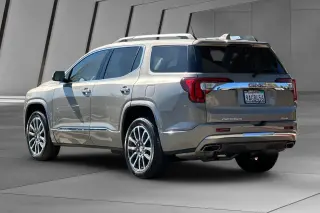 GMC Acadia 2022 4x4 Denali 4dr SUV