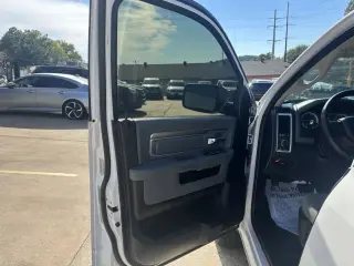 2017 RAM 1500 CREW CAB