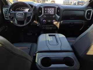 GMC Sierra 3500HD 2021 4x4 AT4 4dr Crew Cab SB SRW