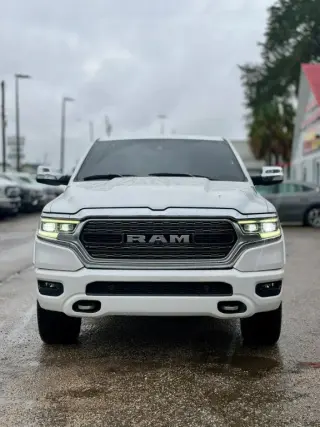 2020 Ram 1500 CREW CAB