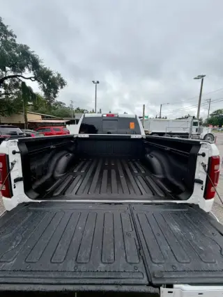 2020 Ram 1500 CREW CAB