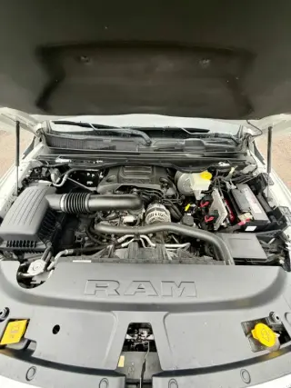 2020 Ram 1500 CREW CAB
