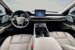 Lincoln Aviator 2023 AWD Reserve 4dr SUV