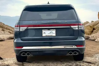 Lincoln Aviator 2023 AWD Reserve 4dr SUV