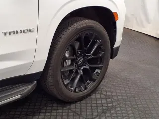 Chevrolet Tahoe 2022 4x4 LS 4dr SUV