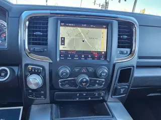 2018 RAM 1500 CREW CAB