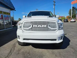 2018 RAM 1500 CREW CAB