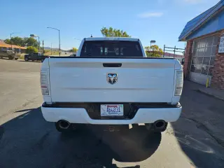 2018 RAM 1500 CREW CAB