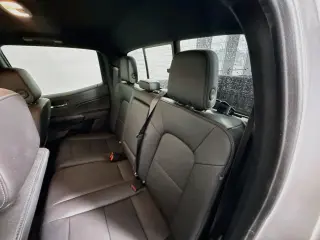 Chevrolet Colorado 2024 4x4 LT 4dr Crew Cab 5 ft. SB