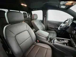 Chevrolet Colorado 2024 4x4 LT 4dr Crew Cab 5 ft. SB
