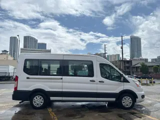 2021 Ford Transit Passenger Wagon T-350 148" Med Roof XLT RWD
