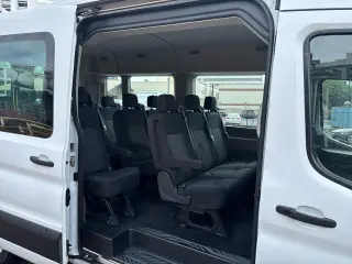 2021 Ford Transit Passenger Wagon T-350 148" Med Roof XLT RWD