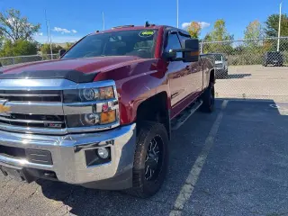 Chevrolet Silverado 2500HD 2019 4x4 LT 4puertas Crew Cab SB