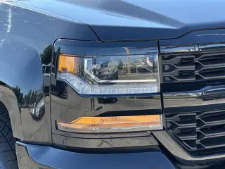 Chevrolet Silverado 1500 2018 4x4 Custom 4d Double Cab 6.5 ft. SB