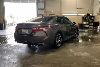 Toyota Camry 2018 SE 4dr Sedán