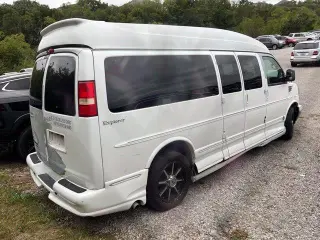 Chevrolet Express 2010 LT 3500 3dr Extended Passenger Van