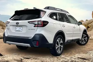 Subaru Outback 2020 AWD Limited 4dr Crossover