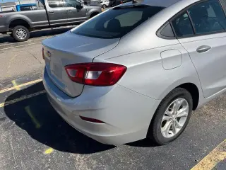 Sedán Chevrolet Cruze 2019 LS 4 puertas 6A