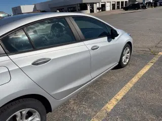 Sedán Chevrolet Cruze 2019 LS 4 puertas 6A