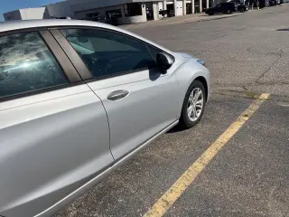 Sedán Chevrolet Cruze 2019 LS 4 puertas 6A