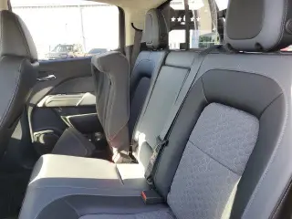 Chevrolet Colorado 2017 4x4 Z71 4dr Crew Cab 5 ft. SB