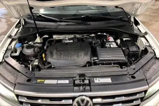 Volkswagen Tiguan 2018 AWD 2.0T SEL Premium 4Motion 4dr SUV