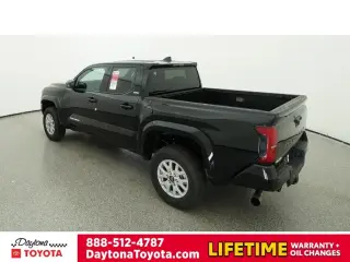 Toyota Tacoma 2026 4x4 SR5 4dr Double Cab 6.1 ft LB