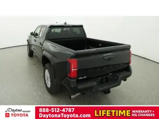 Toyota Tacoma 2026 4x4 SR5 4dr Double Cab 6.1 ft LB