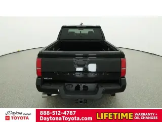 Toyota Tacoma 2026 4x4 SR5 4dr Double Cab 6.1 ft LB
