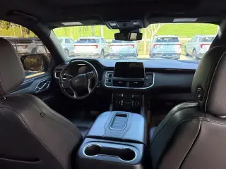 Chevrolet Suburban 2023 4x2 RST 4dr SUV