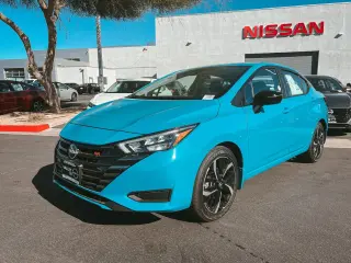 Nissan Versa 2025 SR 4dr Sedán