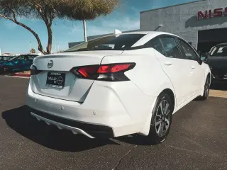 Nissan Versa 2025 SV 4dr Sedán