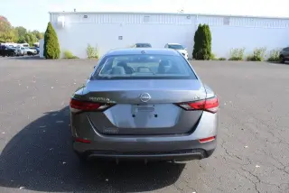 Nissan Sentra 2024 SV 4dr Sedán