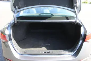 Nissan Sentra 2024 SV 4dr Sedán