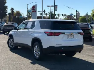 Chevrolet Traverse 2023 LS 4dr SUV w/1LS