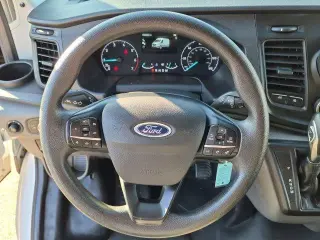 Ford Transit 2023 AWD 150 3dr SWB Low Roof Cargo Van