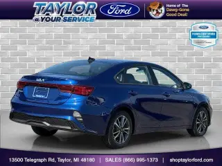 Kia Forte 2023 LXS 4dr Sedán