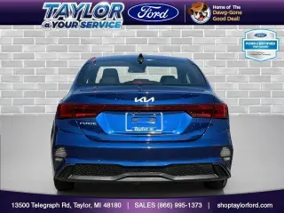 Kia Forte 2023 LXS 4dr Sedán