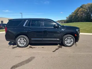 GMC Yukon 2022 4x4 SLT 4dr SUV