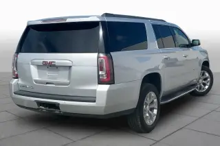 GMC Yukon XL 2017 4x2 SLT 4dr SUV