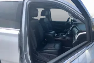 GMC Yukon XL 2017 4x2 SLT 4dr SUV