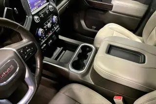 GMC Sierra 1500 2019 4x4 SLT 4dr Crew Cab 5.8 ft. SB