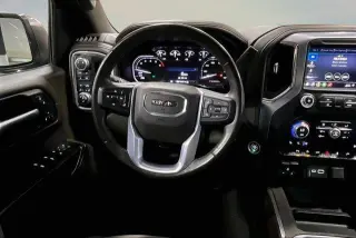 GMC Sierra 1500 2019 4x4 SLT 4dr Crew Cab 5.8 ft. SB