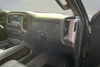 GMC Sierra 1500 2017 4x4 SLT 4dr Crew Cab 5.8 ft. SB