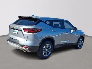 Chevrolet Blazer 2025 LT 4dr SUV con 2LT